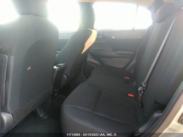 JA4ATUAA0NZ602176 Mitsubishi Eclipse Cross Es