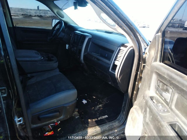 3C6RR7KT7LG179982 RAM 1500 Classic Tradesman/express