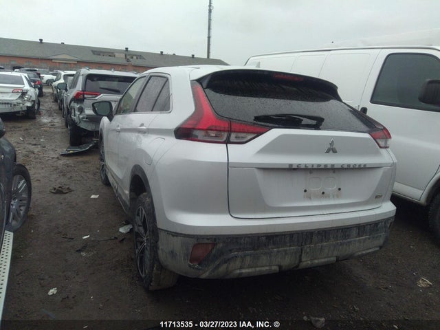 JA4ATUAA6NZ613523 Mitsubishi Eclipse Cross Es