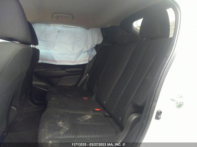 JA4ATUAA6NZ613523 Mitsubishi Eclipse Cross Es