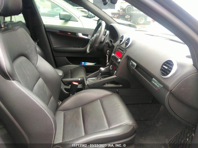WAUDFCFM1DA033999 Audi A3 PREMIUM