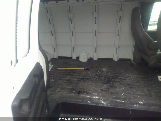 Chevrolet Express G2500 2020 1GCWGBFP7L1214715 Image 8