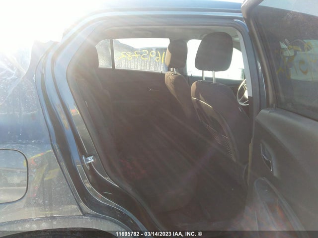 Chevrolet TRAX LS 2021 KL7CJNSB6MB302731 Image 9