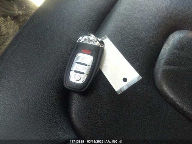 WAUBFCFL0CA119088 Audi A4 PREMIUM