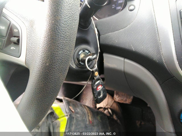 Hyundai ACCENT SE 2016 KMHCT4AE4GU046483 Image 11