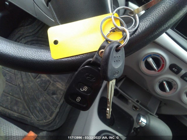 Hyundai ACCENT GLS 2009 KMHCN45C39U324182 Image 3
