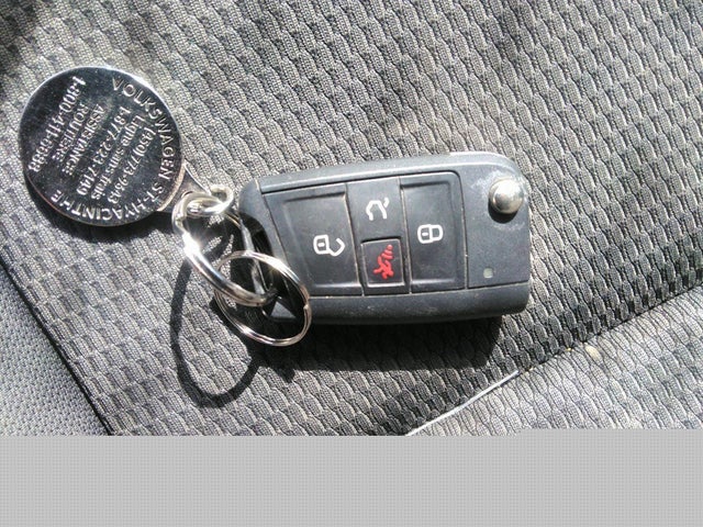 3VW217AU3HM046461 Volkswagen Golf S/wolfsburg/se/sel