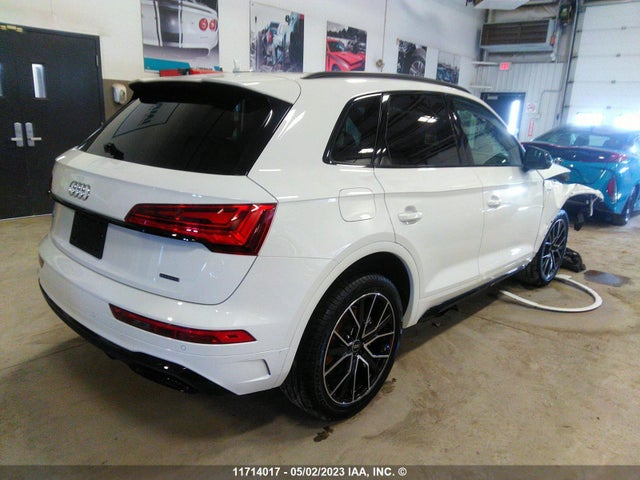 WA1EAAFYXM2113948 Audi Q5 Progressiv