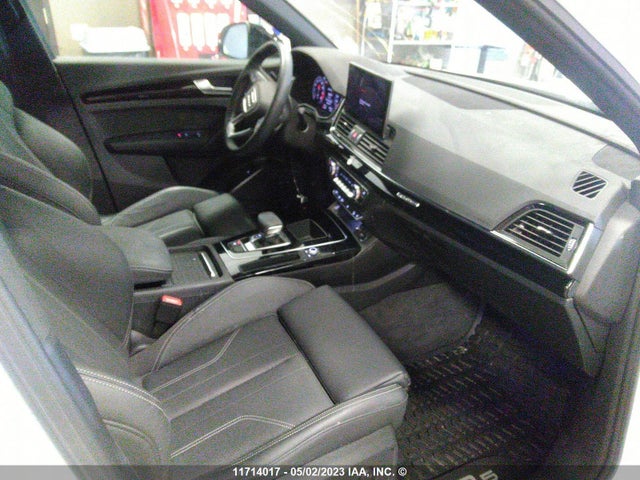 WA1EAAFYXM2113948 Audi Q5 Progressiv