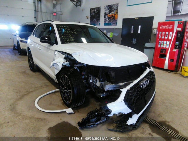 WA1EAAFYXM2113948 Audi Q5 Progressiv