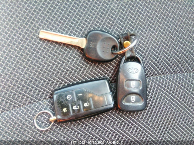Hyundai Accent Gls/gs 2014 KMHCT5AE4EU174046 Image 3