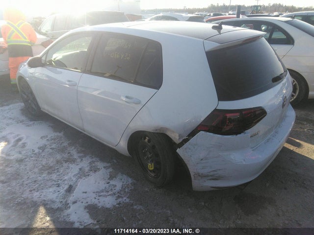 3VW117AU8FM086432 Volkswagen GOLF
