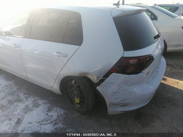 3VW117AU8FM086432 Volkswagen GOLF