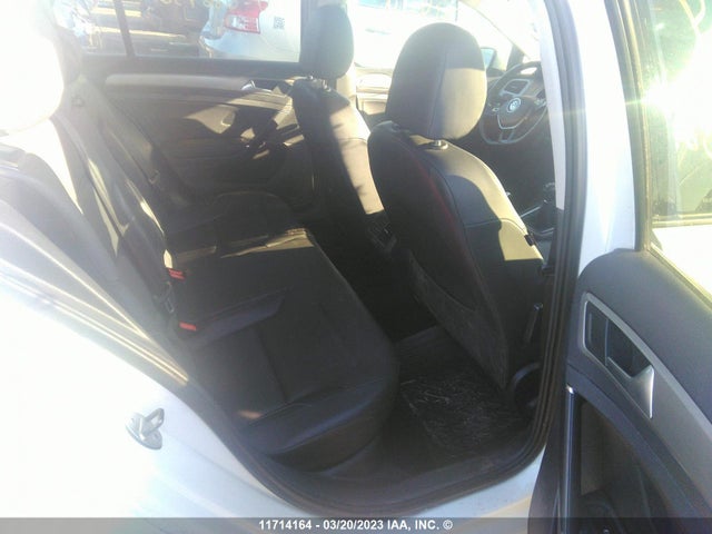 3VW117AU8FM086432 Volkswagen GOLF