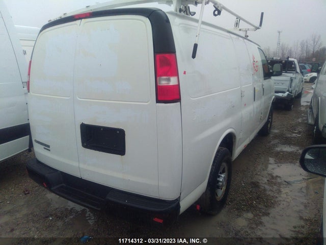 Chevrolet Express G2500 2015 1GCWGFFF4F1207868 Image 5
