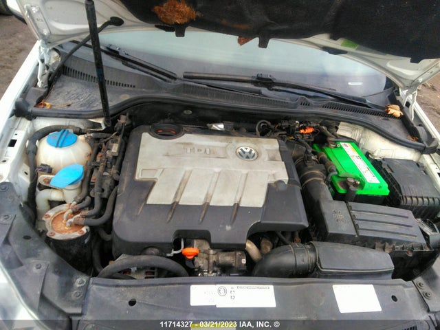 WVWNM7AJ6CW314201 Volkswagen Golf