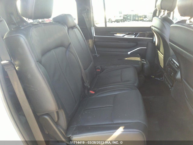 1C4SJVBT7NS201917 Jeep Wagoneer Series Ii