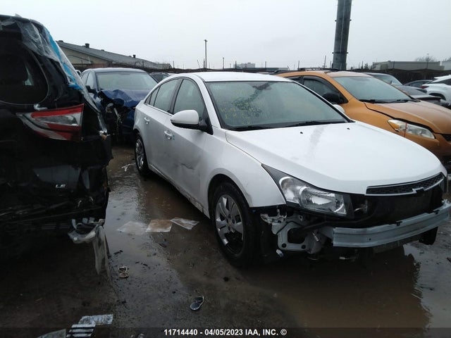 2014 1G1PC5SBXE7323688 main image