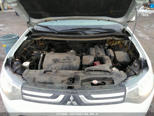 JA4AD2A33EZ600991 Mitsubishi Outlander Es