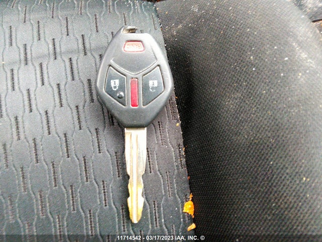 JA4AD2A33EZ600991 Mitsubishi Outlander Es