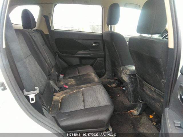 JA4AD2A33EZ600991 Mitsubishi Outlander Es