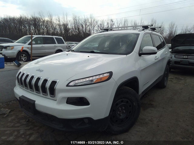 1C4PJMCB7GW108980 Jeep Cherokee Latitude