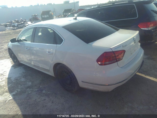 Volkswagen PASSAT SEL 2014 1VWCS7A34EC109721 Image 3