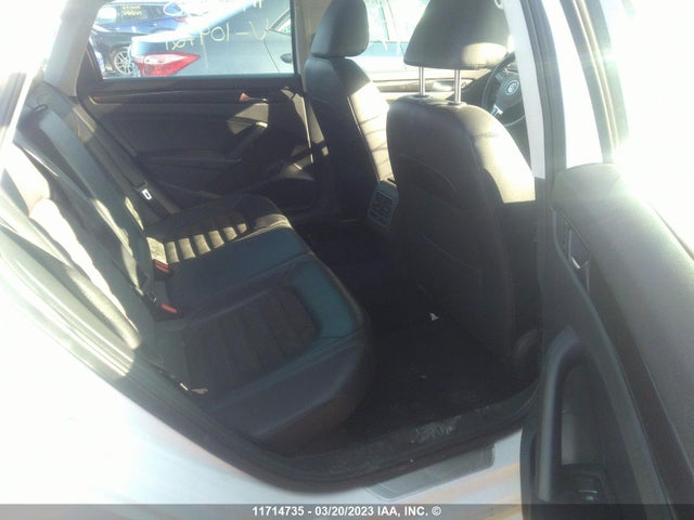 Volkswagen PASSAT SEL 2014 1VWCS7A34EC109721 Image 8