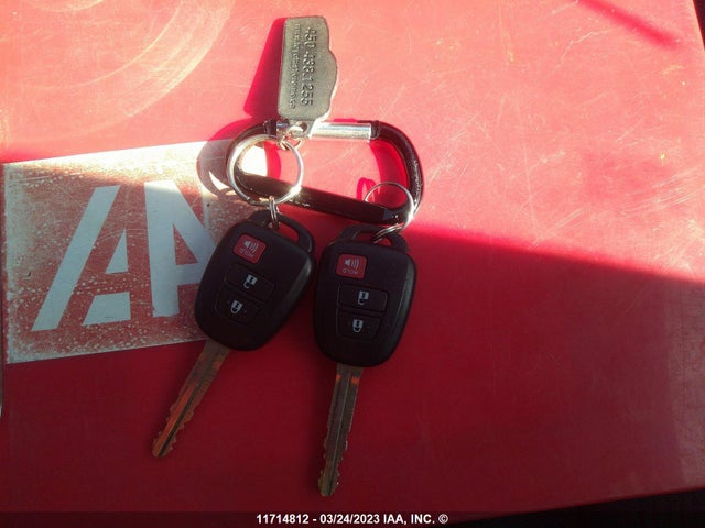 Toyota RAV4 LE 2018 2T3ZFREV6JW489306 Image 11