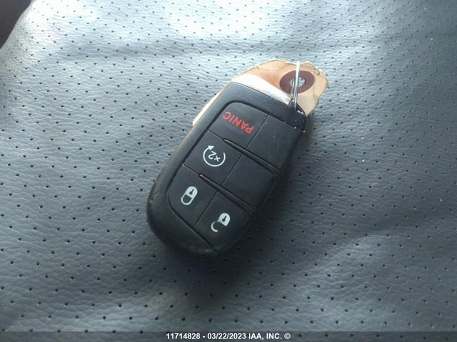 3C4NJCAB1JT117952 Jeep Compass Sport