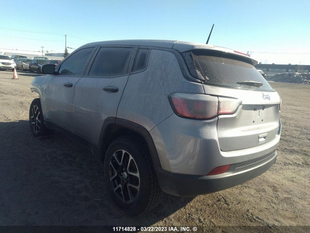3C4NJCAB1JT117952 Jeep Compass Sport