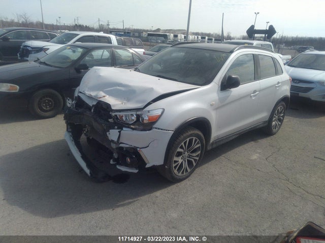 JA4AJ4AW9JZ604357 Mitsubishi Rvr Se Limited/gt
