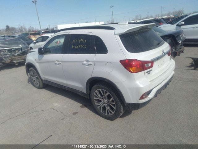 JA4AJ4AW9JZ604357 Mitsubishi Rvr Se Limited/gt