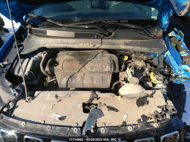 3C4NJDABXJT153032 Jeep Compass Sport