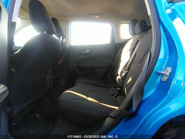 3C4NJDABXJT153032 Jeep Compass Sport