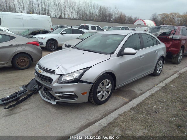 Chevrolet CRUZE LT 2015 1G1PC5SB3F7163090 Image 2