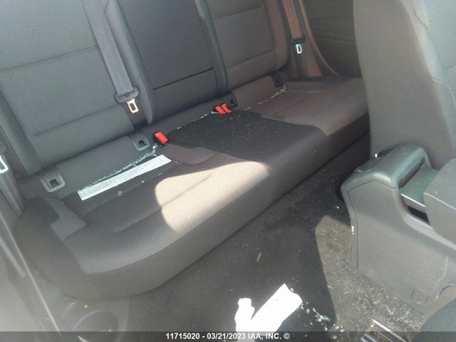 3VW917AU0FM018984 Volkswagen GOLF