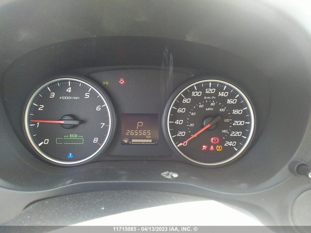 JA4AZ2A38EZ600552 Mitsubishi Outlander Es