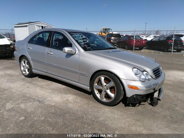 11715118 :رقم المزاد ، WDBRF40J95F561483 vin ، 2005 Mercedes-benz C 230k Sport Sedan مزاد بيع