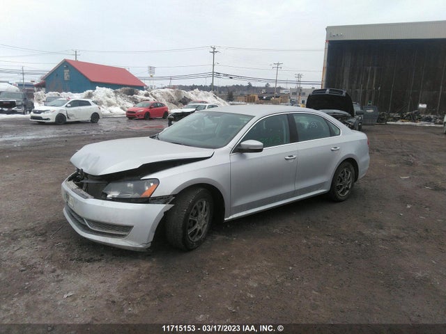 Volkswagen PASSAT S 2015 1VWAS7A30FC109790 Image 2