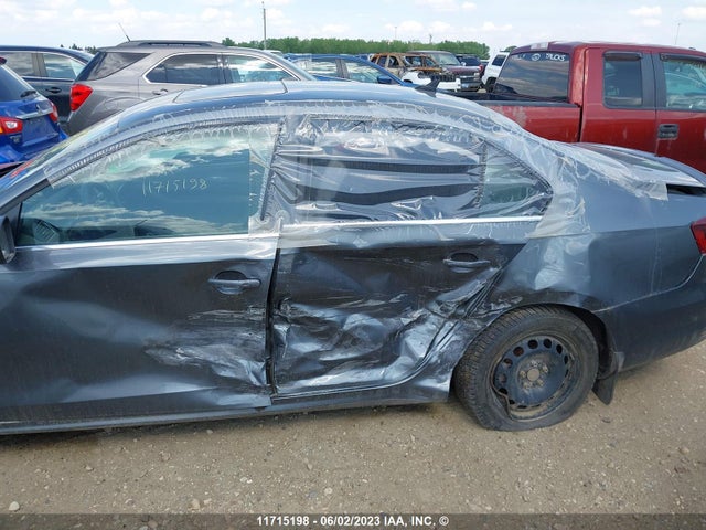 2017 Volkswagen Jetta Se მანქანა იყიდება აუქციონზე, vin: 3VWB67AJ5HM288840, აუქციონის ნომერი: 11715198