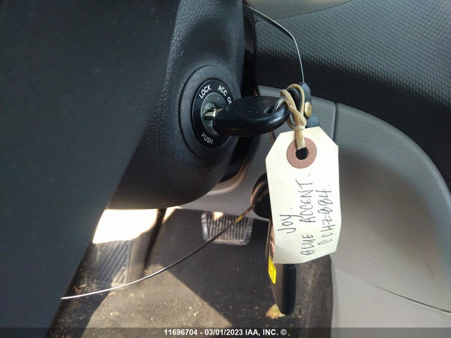 Hyundai ACCENT SE 2017 KMHCT4AE7HU236991 Image 11
