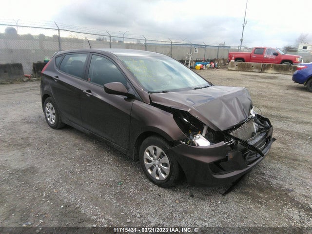 2015 KMHCT5AE9FU214395 zdjęcie główne