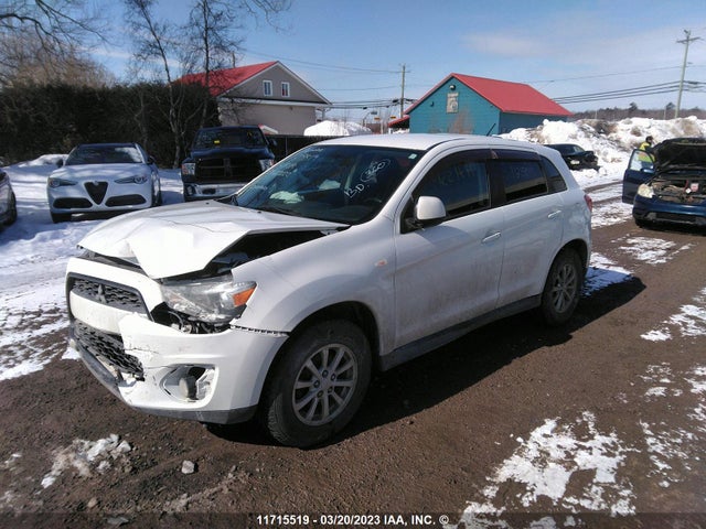 4A4AJ3AU6EE602022 Mitsubishi RVR SE