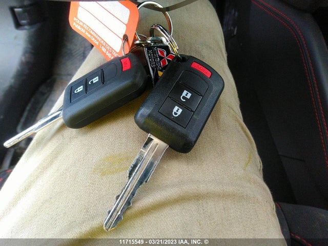 JA4AJ3AU9KU603278 Mitsubishi RVR SE