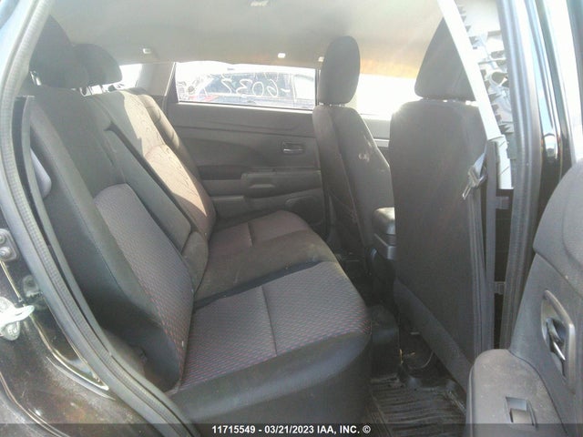 JA4AJ3AU9KU603278 Mitsubishi RVR SE