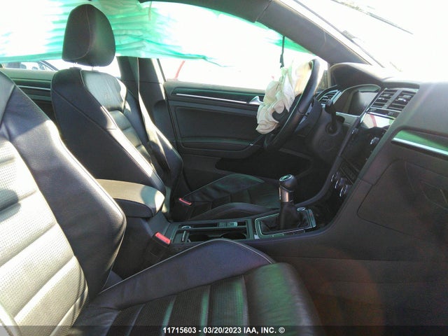 WVWWF7AU0JW142124 Volkswagen Golf R
