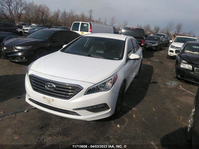 Hyundai SONATA SE 2015 5NPE24AF1FH199355 Image 2