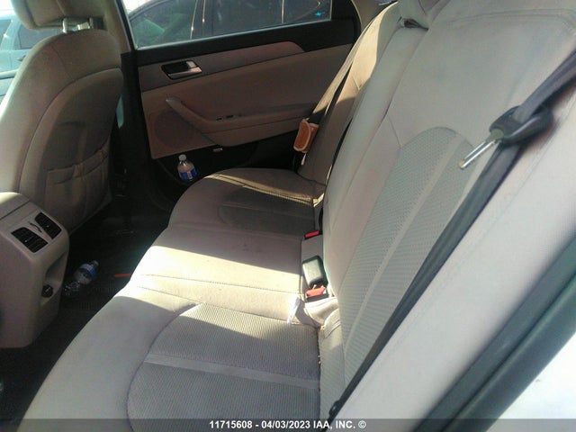 Hyundai SONATA SE 2015 5NPE24AF1FH199355 Image 9