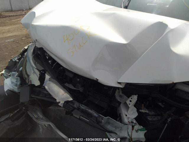 Honda HR-V LX 2022 3CZRU6H35NM102034 Image 11